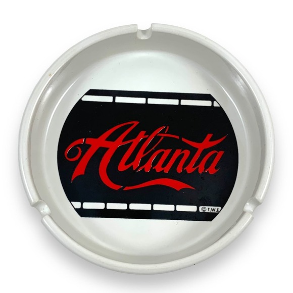 1960's Korean crafted ATLANTA asthray by T.W.E - Picture 2 of 9